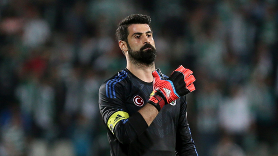 Volkan patladı!