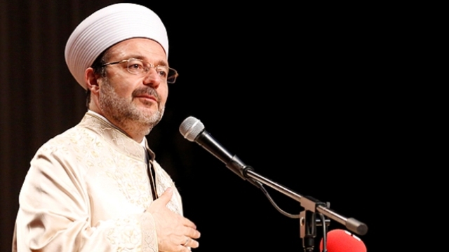 Görmez: Diyanet siyasi malzeme yapılmasın