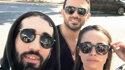 Genç çift dünya turuna çıktı