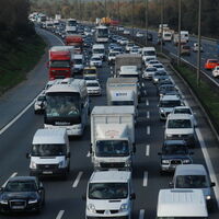 Taksim Meydanı yaya trafiğine açıldı