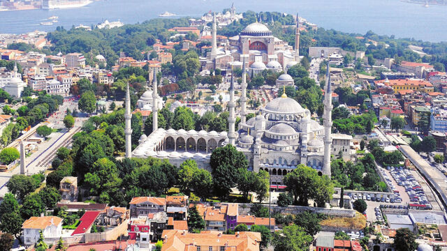 Fatih'in son eseri Tom Hanks'li Cehennem