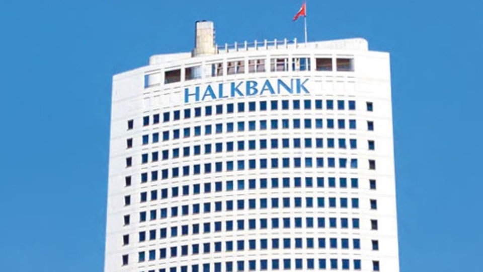Halkbank'ta istifa!