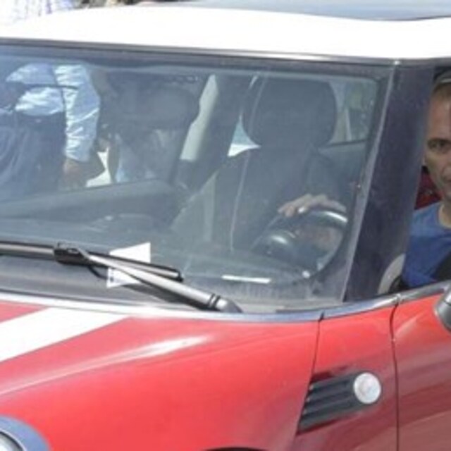Varoufakis'in ada kaçamağı Alman basınında