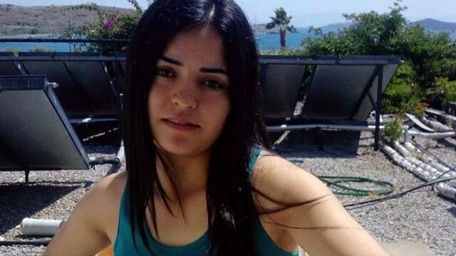 Gözünün önünde otomobil çarpan ablası öldü