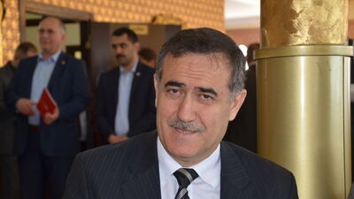 " Kur'an'la yaşadığını iddia eden birinin..."