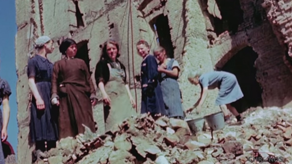 Bir devin uyanışı