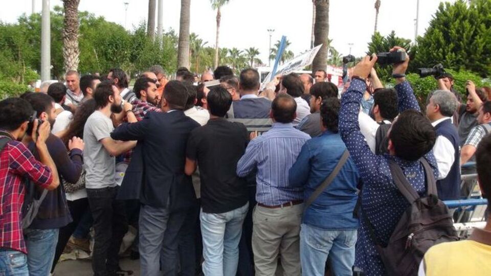 Erdoğan'a hakaretten 13 gözaltı