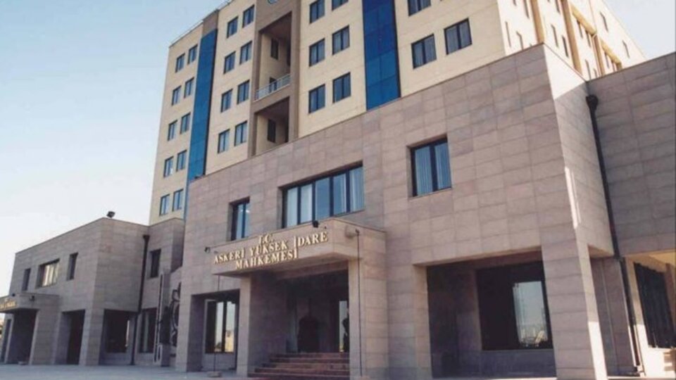 Yüzbaşıya şok dava