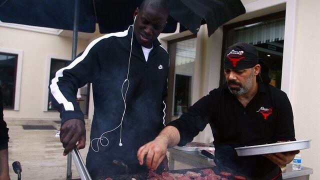 Beşiktaş'ta barbekü partisi