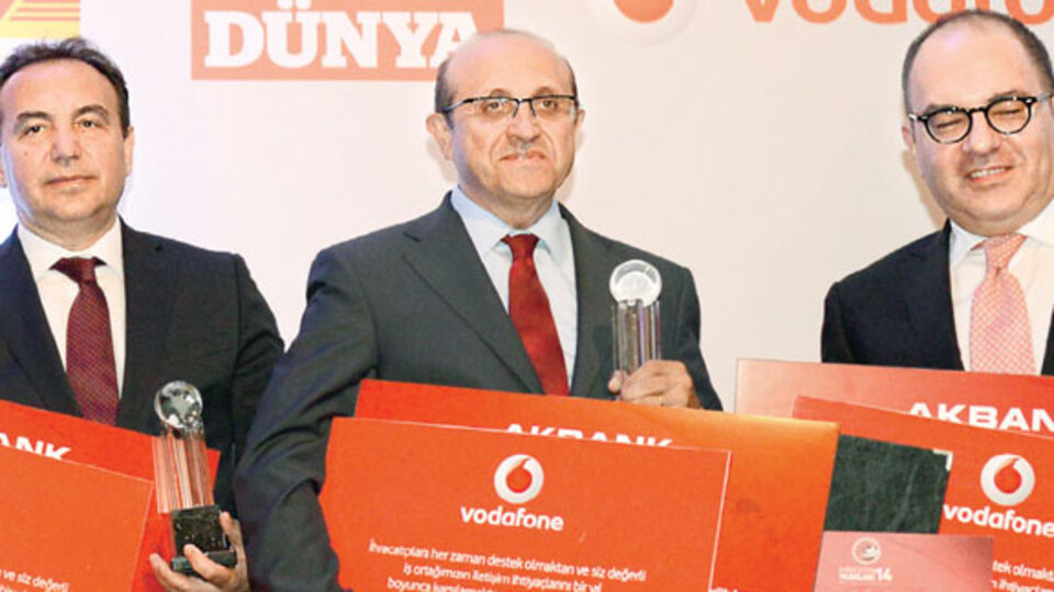 İhracat Performans Ödülü Ciner, Kibar ve Erdemir'in