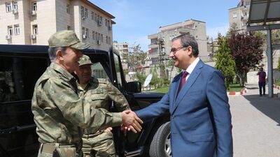 Kara Kuvvetleri Komutanı Şırnak'ta