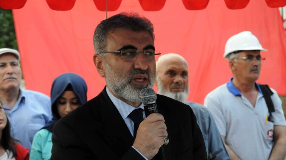 "Kendilerine çok teşekkür ediyoruz. Bir de kapatsalardı bari"