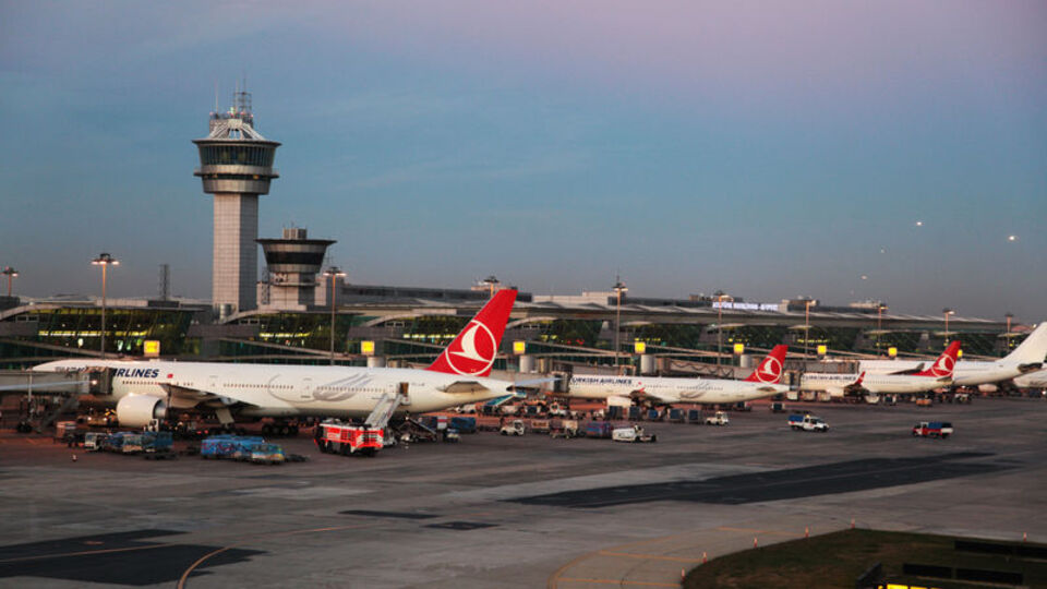 Atatürk Havalimanı'nda drone krizi