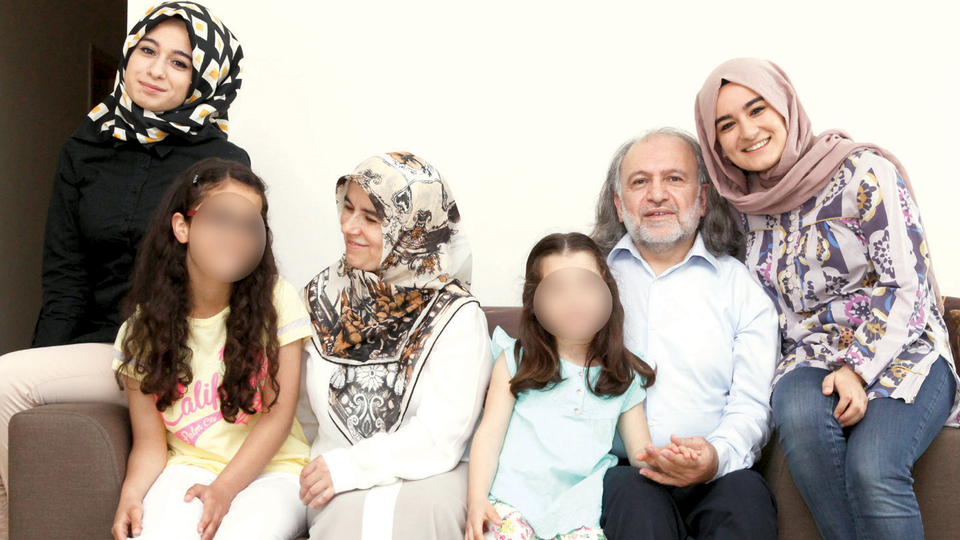 'Ben üçünü karnımdan, ikisini kalbimden doğurdum'