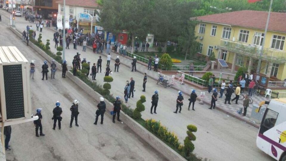 HDP seçim bürosu açılışında gerginlik
