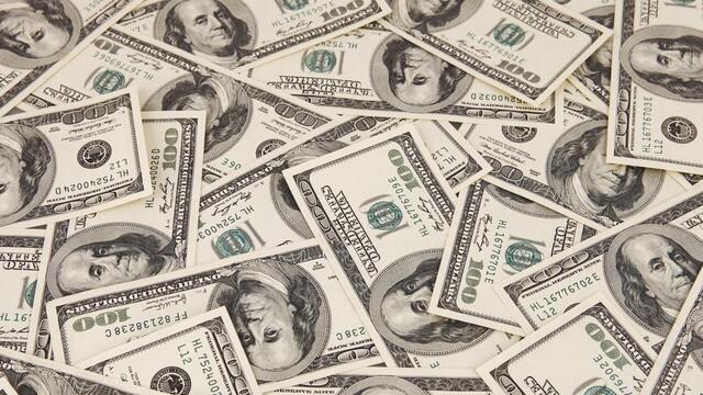 Köşeye 1 trilyon dolar yığdılar!