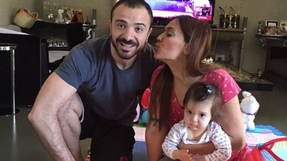 Demet Akalın, Hira ile...