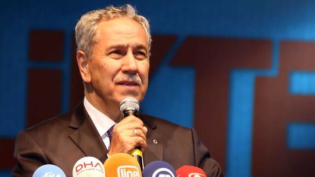 Bülent Arınç'tan Kenan Evren açıklaması