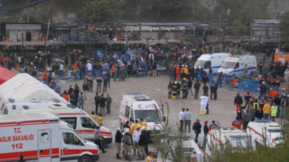 Soma'da şehit madencileri anma hazırlıklar tamamlandı