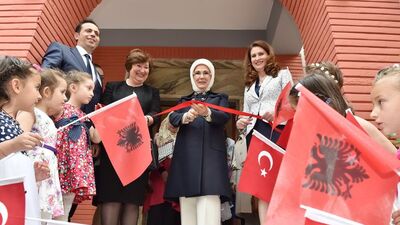 Emine Erdoğan Tiran'da kreş açılışına katıldı