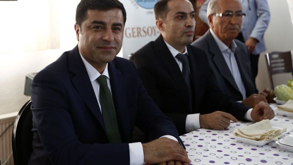 "HDP barajı aştı diye sevinmeyeceğiz"