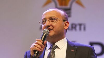 Yalçın Akdoğan'dan HDP'ye: Barajı geçmesi demokrasi için tehlike
