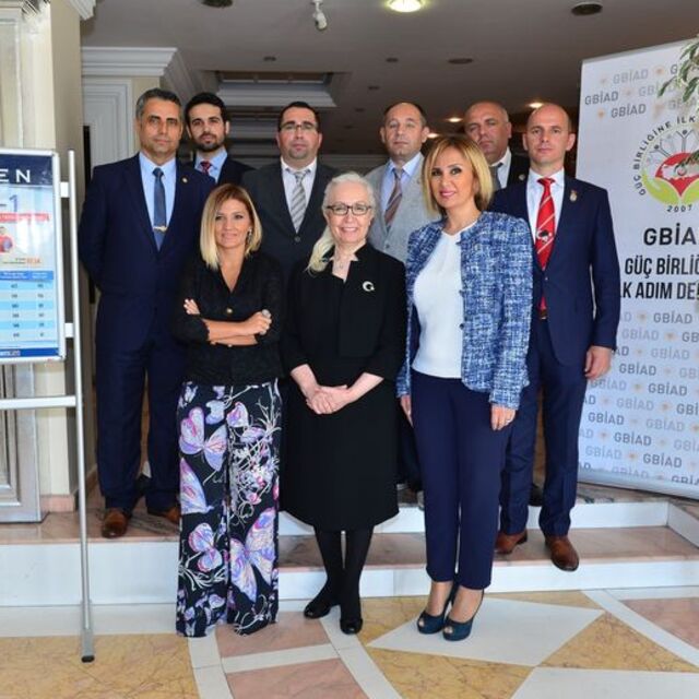 Gaziler için kolları sıvadılar