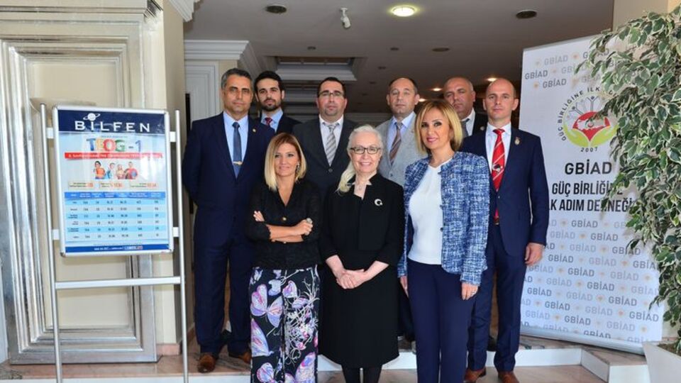 Gaziler için kolları sıvadılar