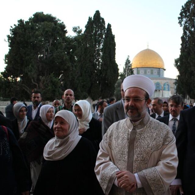 Mehmet Görmez'den Aksa'da tarihi cuma hutbesi