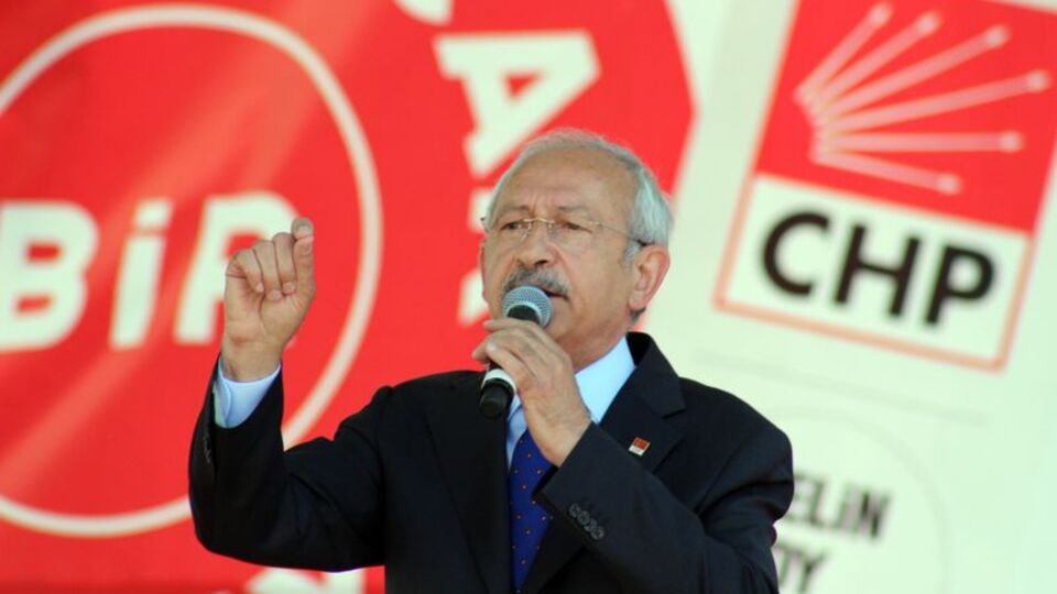 "Temiz siyaset, siyasi ahlak kanunu yasalaştıracağız"