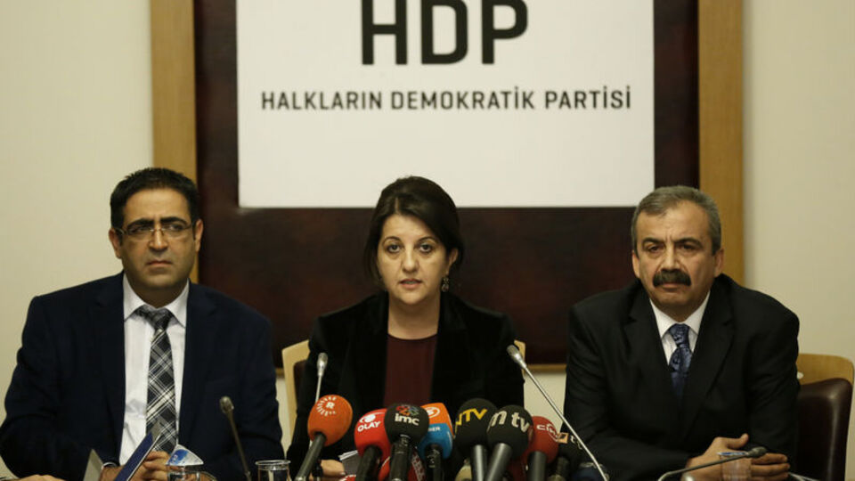 İmralı'ya gidemeyen HDP heyeti Kandil'e gidiyor
