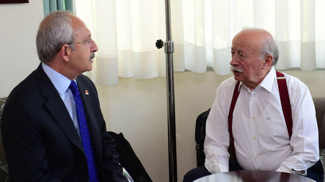 Kılıçdaroğlu'ndan Ekşi'ye taziye ziyareti