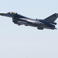 "Suriye helikopteri düşürüldü"