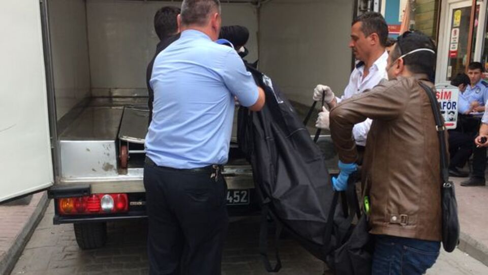 Ünlü radyocu evinde ölü bulundu!