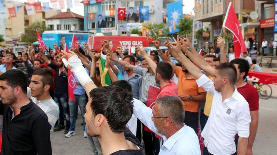 O İlçe karıştı