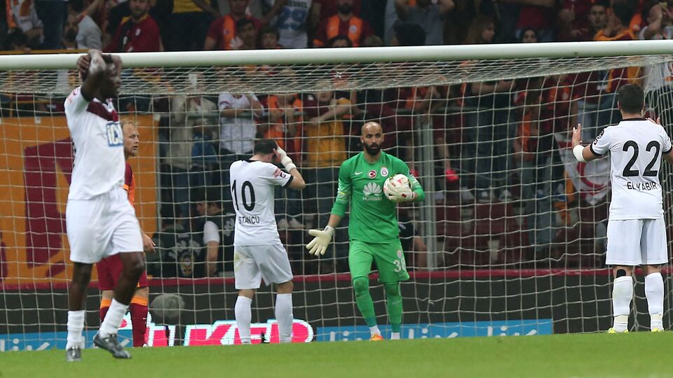 "Sinan durunca şaşırdım"