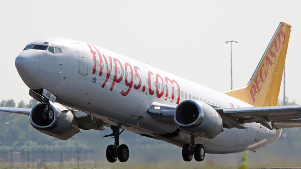 Pegasus uçağı geri döndü