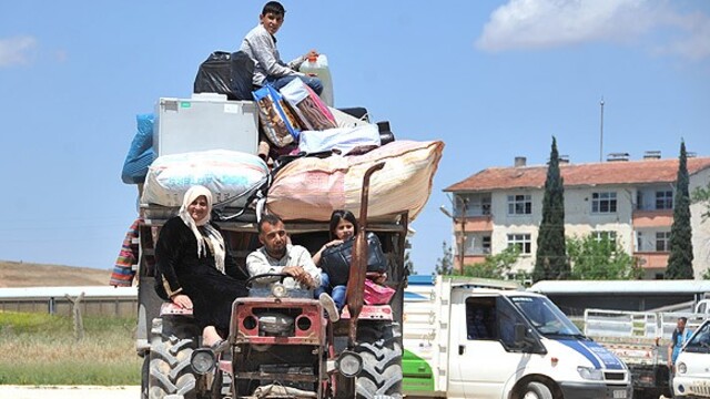 Kürtler Kobani'ye geri dönüyor