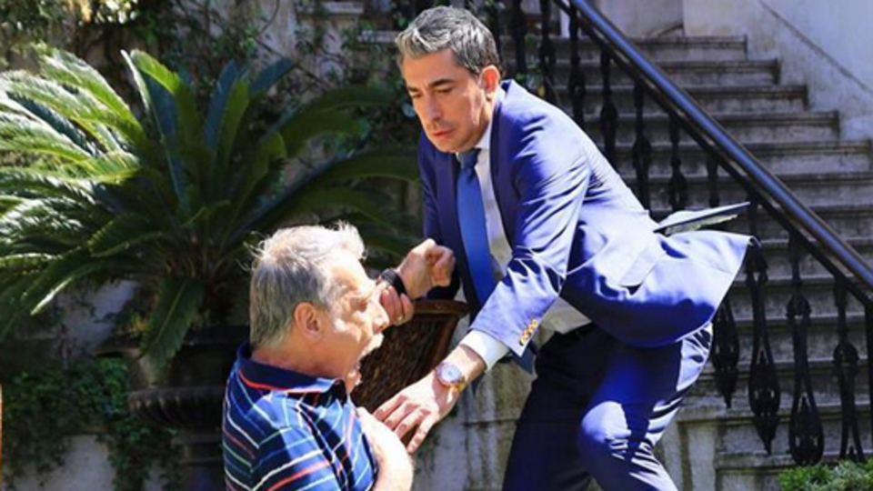 Paramparça yine nefesleri kesti!