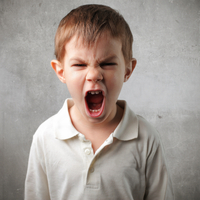 O annelerin çocukları şiddete meyilli