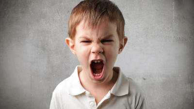 O annelerin çocukları şiddete meyilli