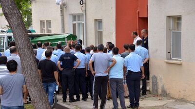 Komiser lojmanında intihar etti