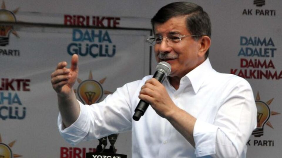 Başbakan Davutoğlu'ndan HDP'ye saldırıyla ilgili flaş açıklama