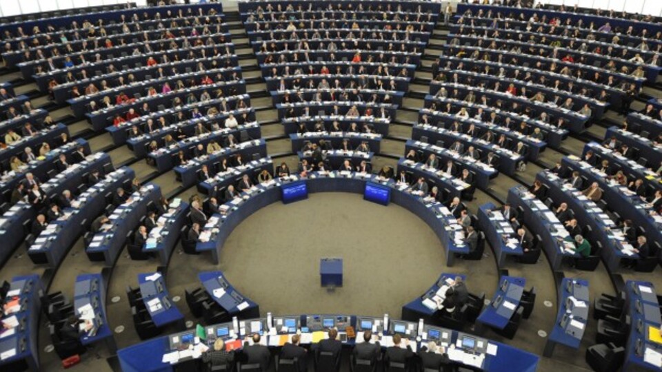 Türkiye İlerleme Raporu'nun oylaması ertelendi