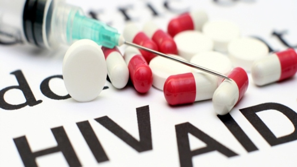 100 ölümden 75'i AIDS'ten