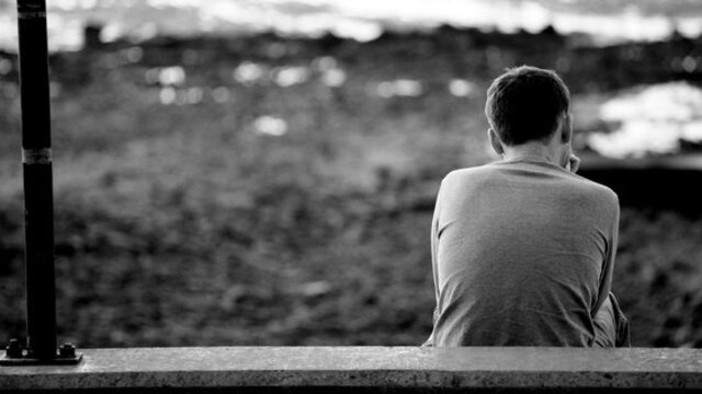 'Eşcinsel olduğum için dışlanmaktan korkuyorum'