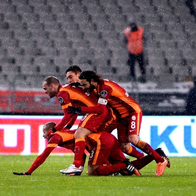 Galatasaray'da 'açıkçı sürmesi' oyunu!