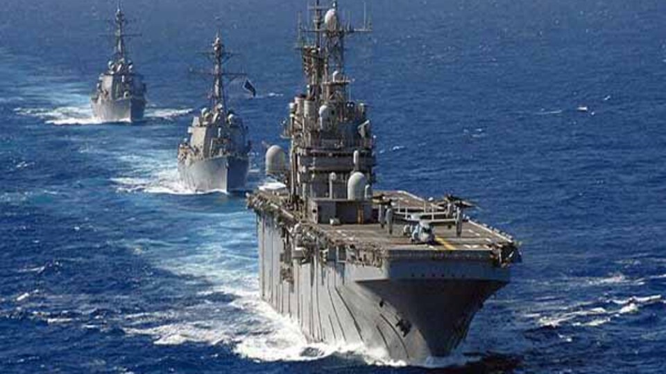 900 bin asker Rusya ile savaşa hazır!