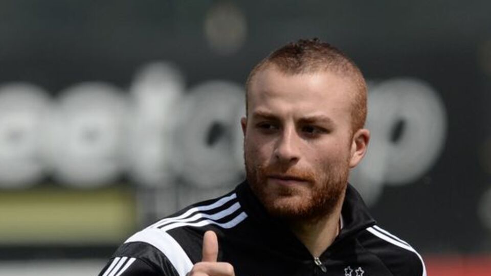 Gökhan Töre evlendi