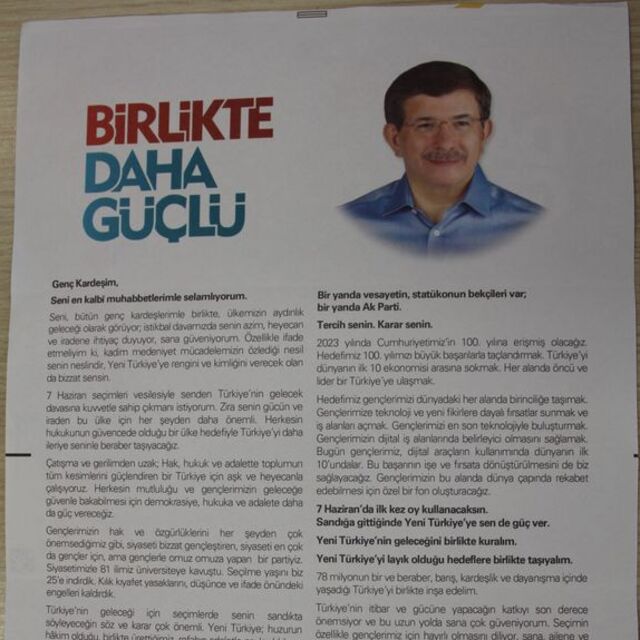 Davutoğlu'ndan gençlere mektup